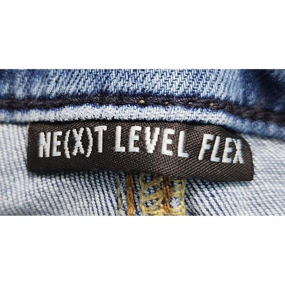 American Eagle Outfitters Men’s Slim Straight Jeans - Light Blue Wash